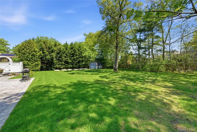 189 Cambon Avenue, Saint James, NY 11780