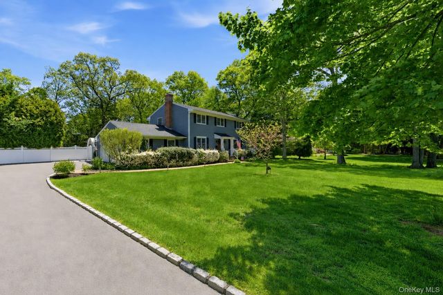189 Cambon Avenue, Saint James, NY 11780