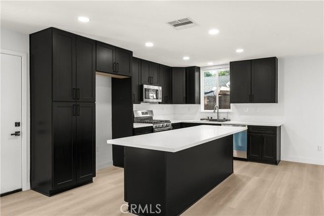 1437 E I Street, Ontario, CA 91764