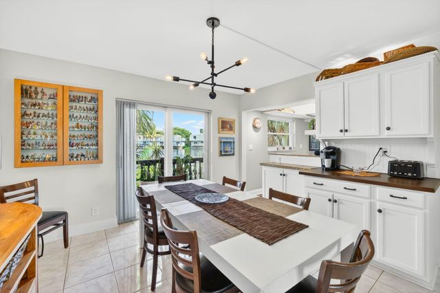 4001 NE 14th Avenue, Oakland Park, FL 33334