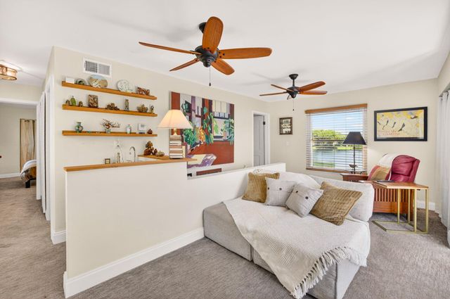 4001 NE 14th Avenue, Oakland Park, FL 33334