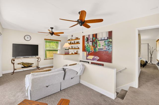 4001 NE 14th Avenue, Oakland Park, FL 33334