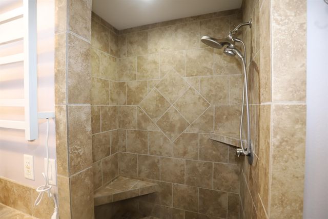 1700 Rivers Edge Drive SE, Minot, ND 58701