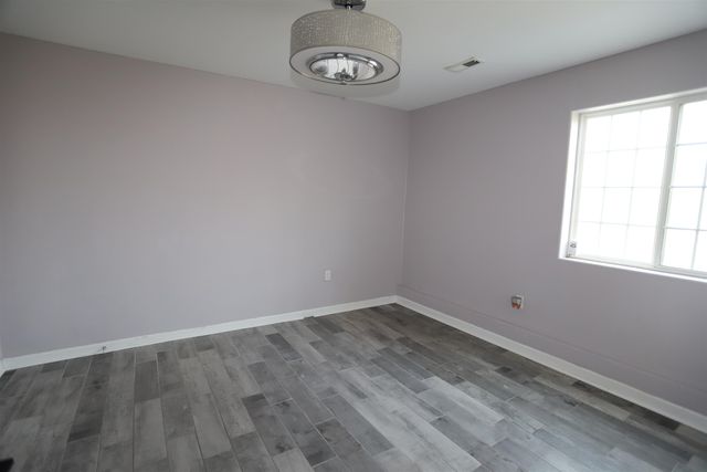 1700 Rivers Edge Drive SE, Minot, ND 58701