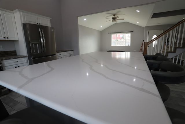 1700 Rivers Edge Drive SE, Minot, ND 58701