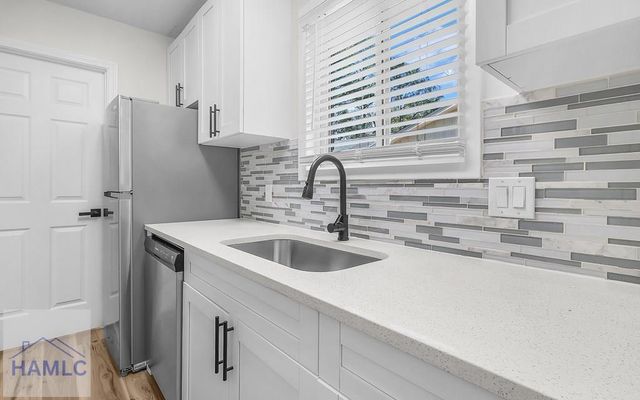 127 Glenn Bryant Road, Hinesville, GA 31313