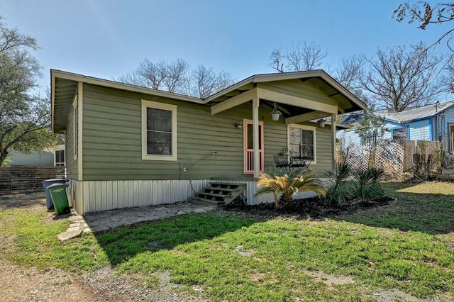 2709 S 2nd ST, Austin, TX 78704
