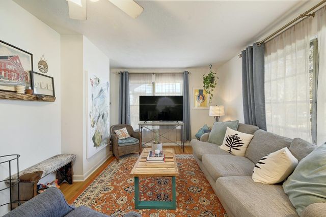 2709 S 2nd ST, Austin, TX 78704