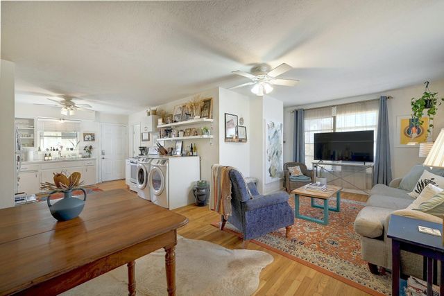 2709 S 2nd ST, Austin, TX 78704
