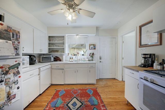 2709 S 2nd ST, Austin, TX 78704