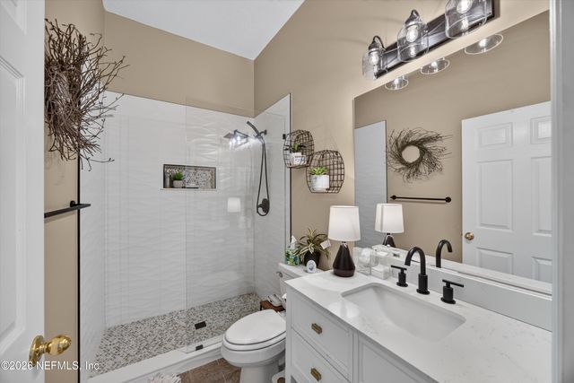 1820 BURGESS HILL Drive E, Jacksonville, FL 32246