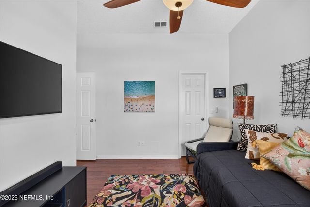 1820 BURGESS HILL Drive E, Jacksonville, FL 32246