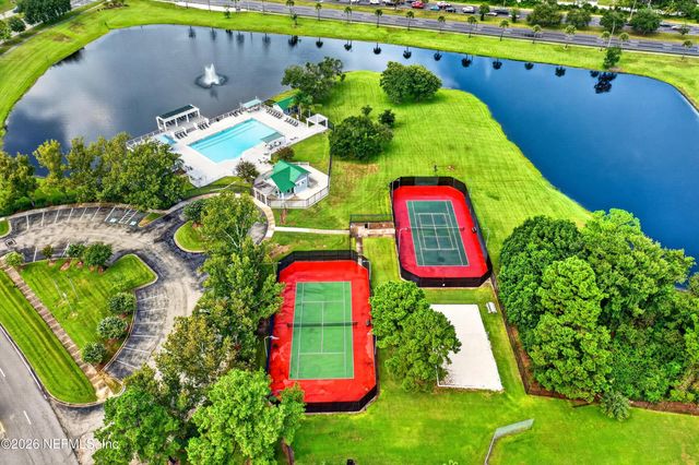 1820 BURGESS HILL Drive E, Jacksonville, FL 32246