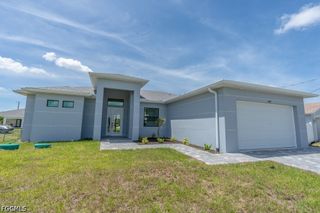 4203 11th ST W, Lehigh Acres, FL 33971