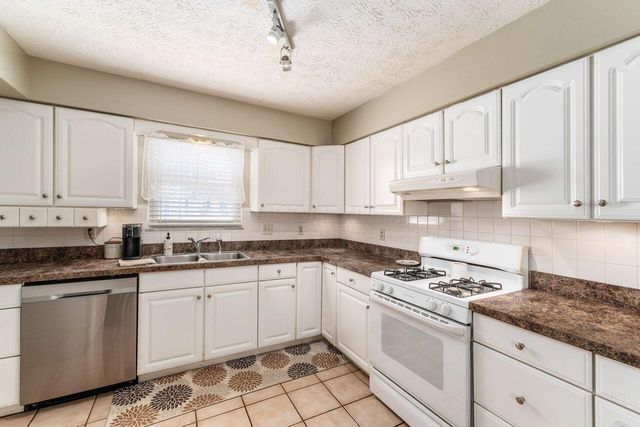 460 Willow Run Drive, Pickerington, OH 43147