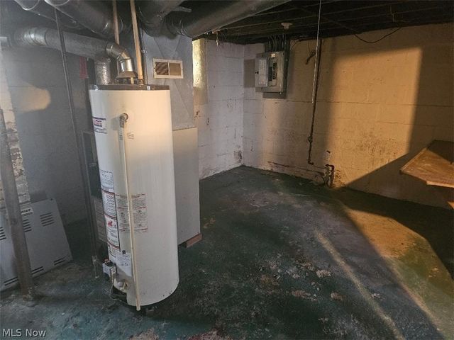 1243 Collinwood Avenue, Akron, OH 44310