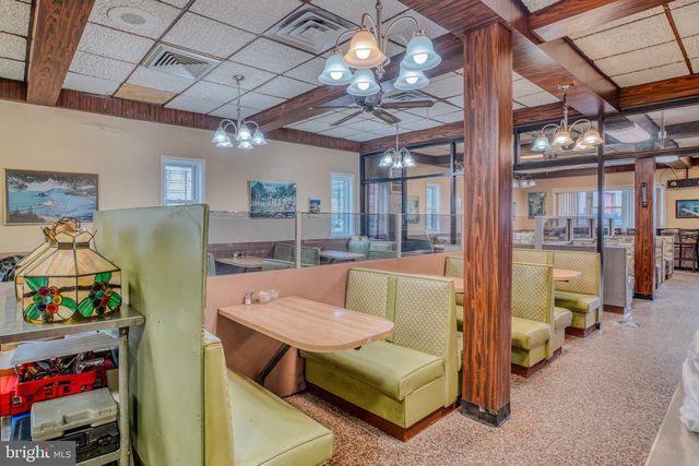 448-50 N 9TH ST, Philadelphia, PA 19123