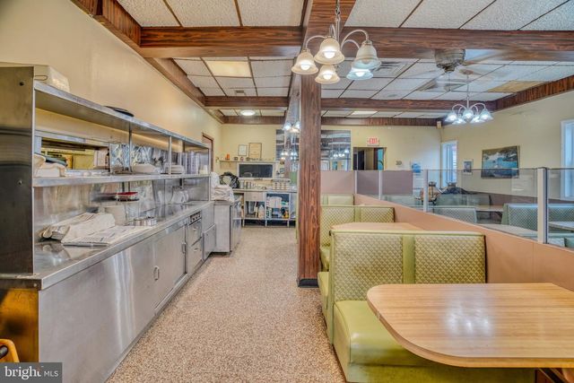 448-50 N 9TH ST, Philadelphia, PA 19123