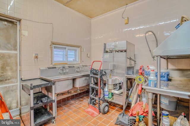 448-50 N 9TH ST, Philadelphia, PA 19123