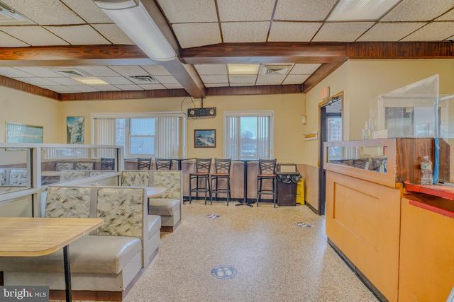 448-50 N 9TH ST, Philadelphia, PA 19123