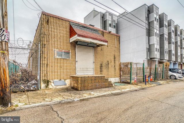 448-50 N 9TH ST, Philadelphia, PA 19123