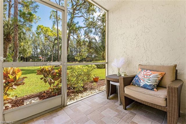 501 Forest Lakes BLVD 105, Naples, FL 34105