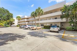 501 Forest Lakes BLVD 105, Naples, FL 34105