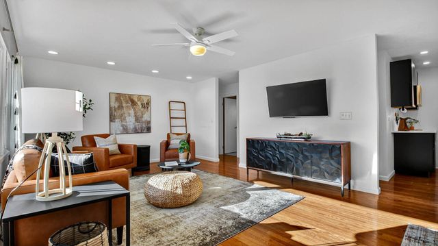 1908 Goff Avenue, Eau Claire, WI 54701