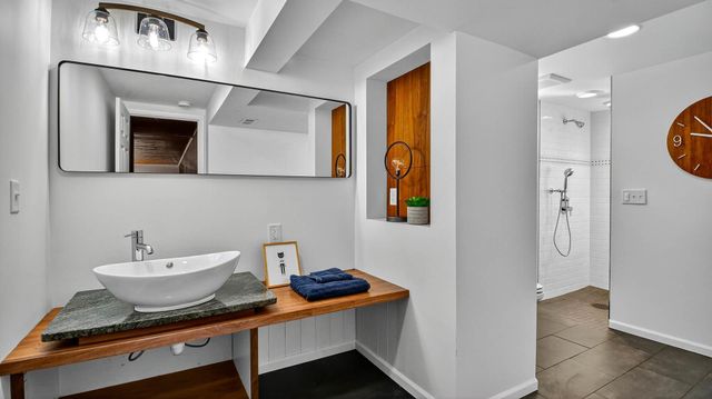 1908 Goff Avenue, Eau Claire, WI 54701