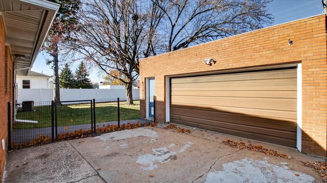 1908 Goff Avenue, Eau Claire, WI 54701