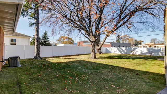 1908 Goff Avenue, Eau Claire, WI 54701