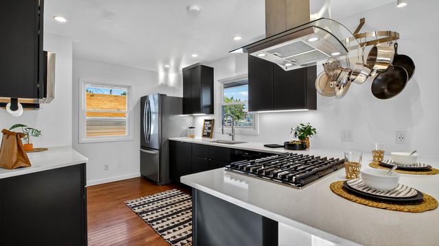 1908 Goff Avenue, Eau Claire, WI 54701