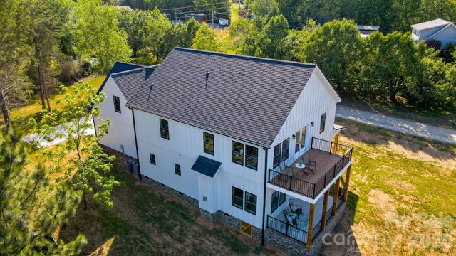 4762 Lazy Lane, Denver, NC 28037