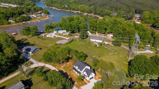 4762 Lazy Lane, Denver, NC 28037