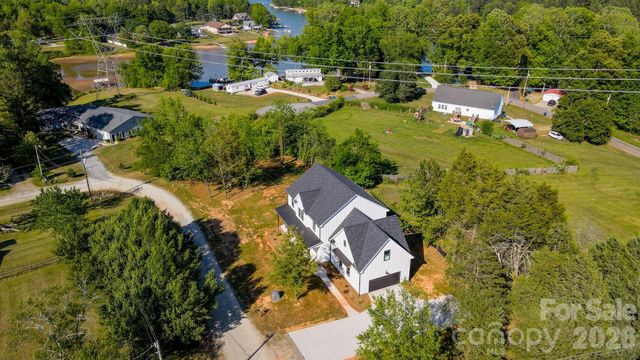 4762 Lazy Lane, Denver, NC 28037