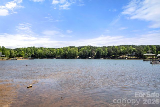 4762 Lazy Lane, Denver, NC 28037
