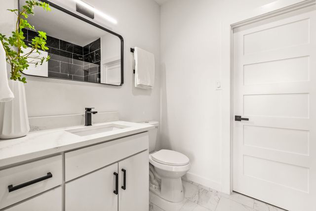 2232 Hooper Street, Dallas, TX 75215