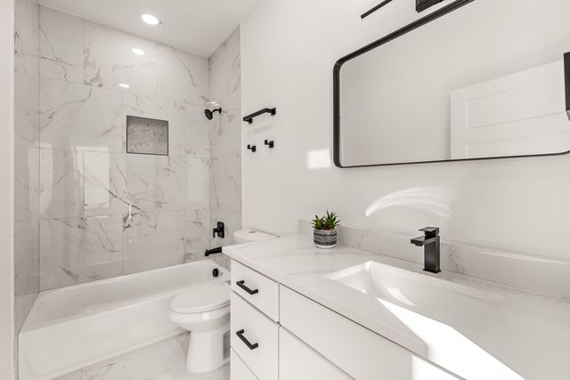 2232 Hooper Street, Dallas, TX 75215