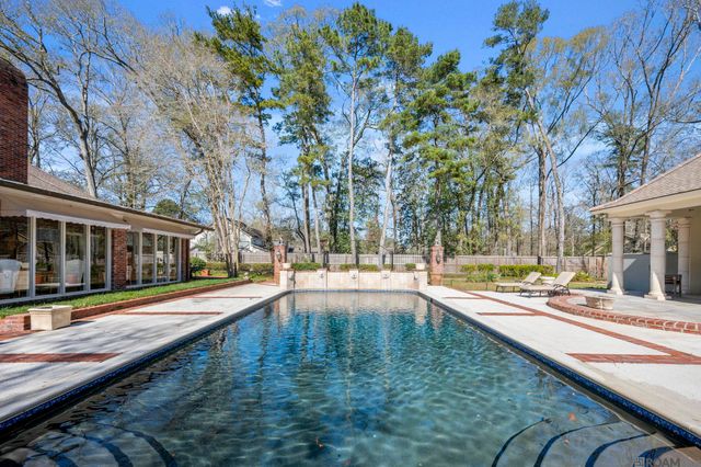5021 Lost Oak Dr, Baton Rouge, LA 70817