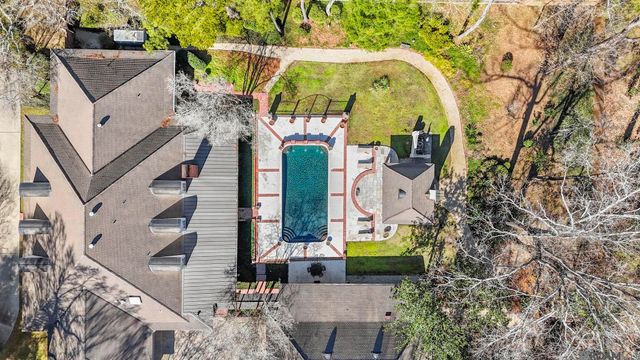 5021 Lost Oak Dr, Baton Rouge, LA 70817