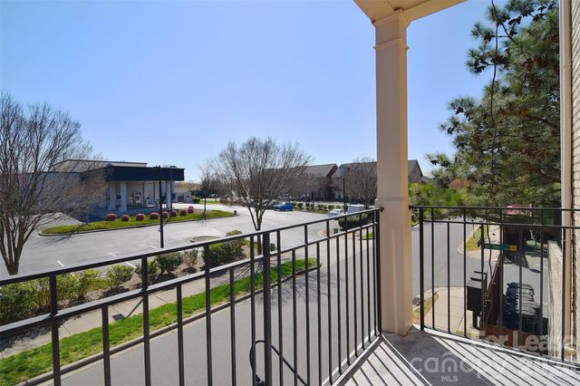 11058 Cedar Walk Lane, Charlotte, NC 28277