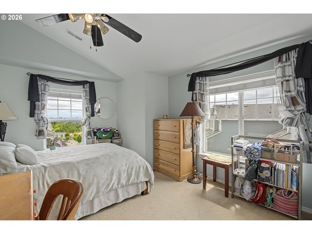 20496 NOBLE Ln, West Linn, OR 97068
