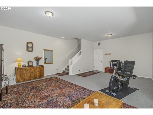 20496 NOBLE Ln, West Linn, OR 97068