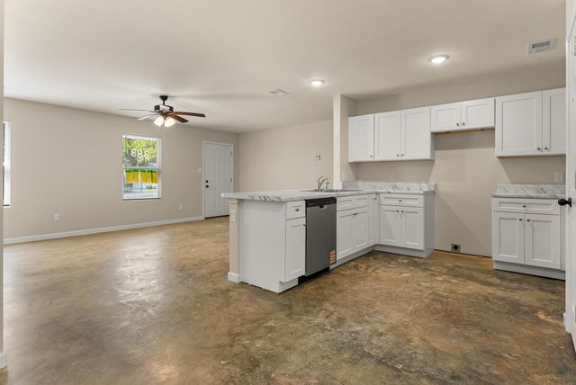 383 WATSON DR EXT, Gallaway, TN 38036