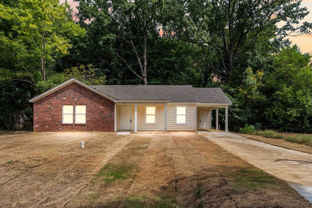 383 WATSON DR EXT, Gallaway, TN 38036