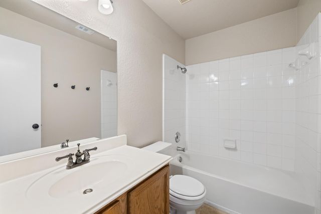 1421 Newbury ST, Georgetown, TX 78626