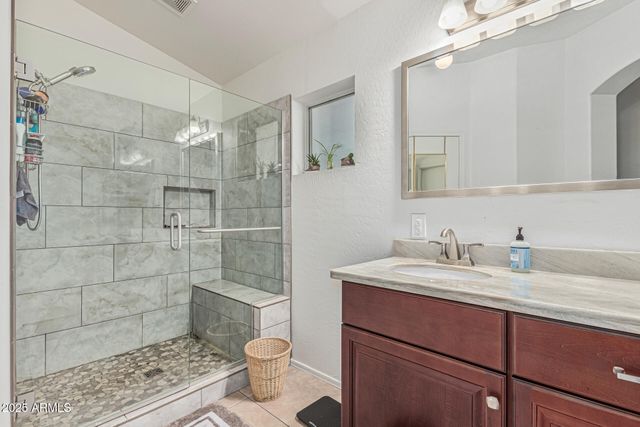 3206 E KRISTAL Way, Phoenix, AZ 85050