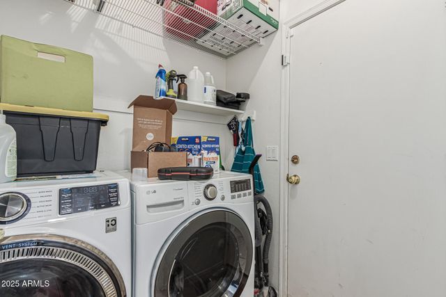 3206 E KRISTAL Way, Phoenix, AZ 85050