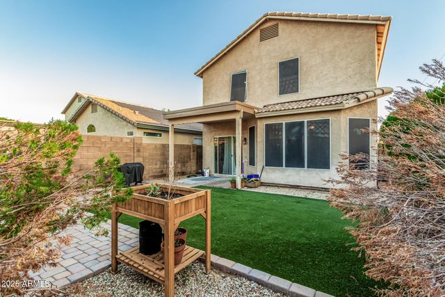 3206 E KRISTAL Way, Phoenix, AZ 85050