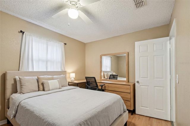 42 INCONNU DR, Poinciana, FL 34759